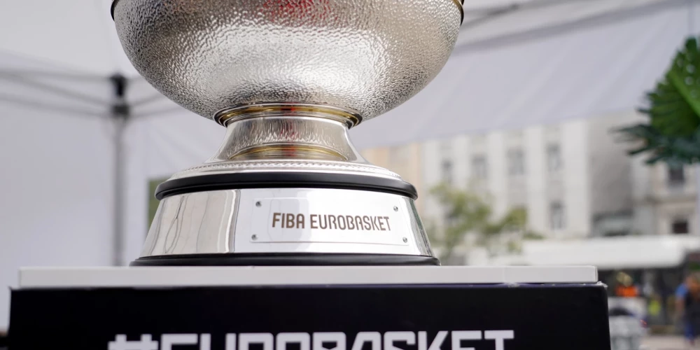 Eiropas čempionāts basketbolā (EuroBasket) ir galvenais basketbola izlašu turnīrs Eiropā, kurā tiek noteikta kontinenta spēcīgākā valstsvienība. Turnīru organizē FIBA Europe. Katrs čempionāts ir arī kā kvalifikācijas turnīrs Olimpiskajām spēlēm vai Pasaules čempionātam. Eiropas čempionāts notiek reizi divos gados.