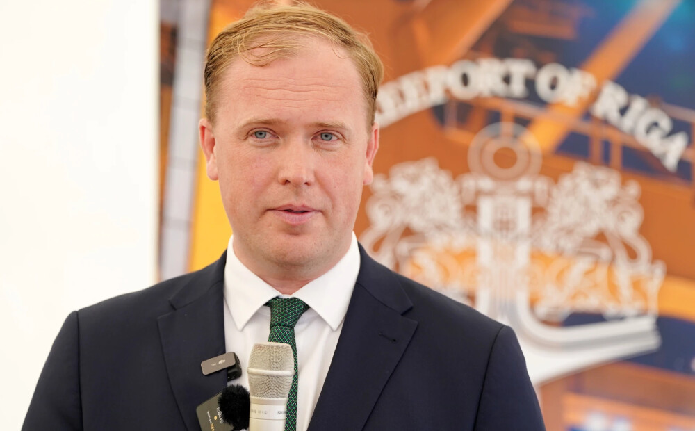 Valainis: Tet un LMT darījumā viss norit saskaņā ar plānoto grafiku