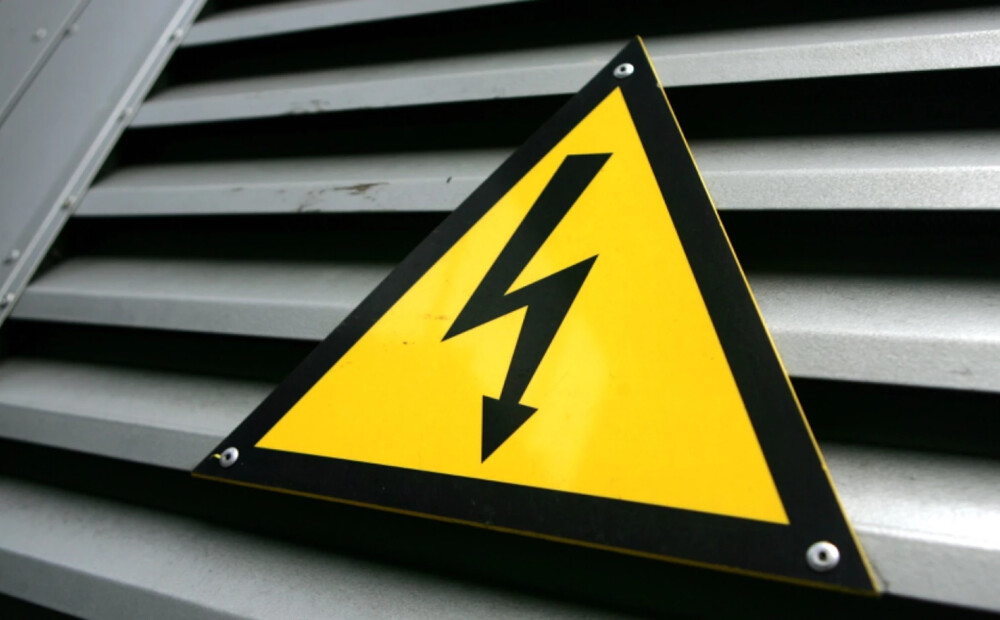 Siguldā traucēta elektroapgāde apmēram 10 000 "Sadales tīkla" klientiem