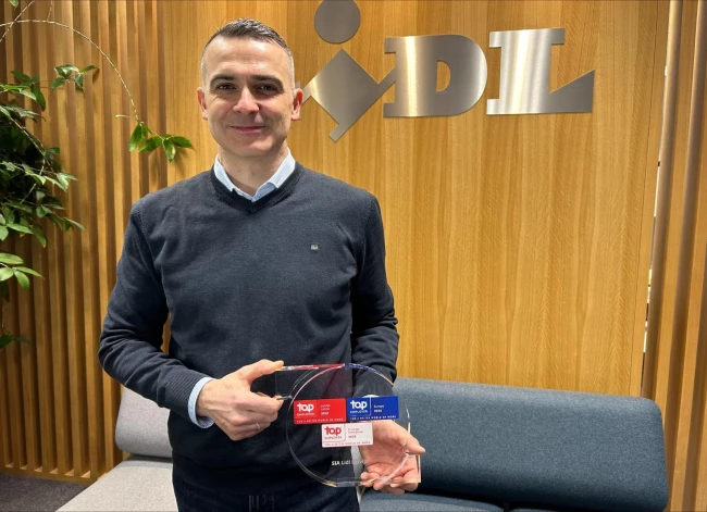 “Lidl Latvija” valdes priekšsēdētājs Mačejs Urbanskis ar “Top Employer” novērtējumu