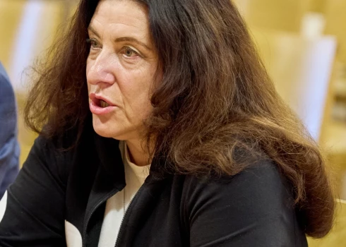 Latvijas Reģionālo mediju asociācijas valdes priekšsēdētāja Ivonna Plaude: “Traģēdijas ar “Latvijas pastu” sākās jau 2003. gadā.”