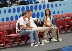 FOTO: hokeja leģenda Jaromīrs Jāgrs Rīgā apmeklē savas dzimtenes spēli "EuroBasket"