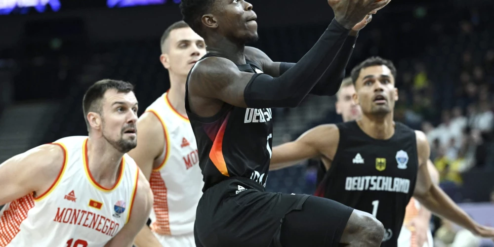 Vācijas vīriešu basketbola izlase trešdien Tamperē izcīnīja uzvaru Eiropas basketbola čempionāta pirmajā spēlē.
