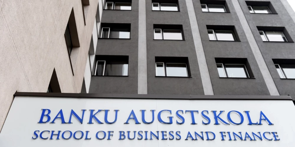 Parakstīs līgumu par Banku augstskolas pievienošanos LU. 