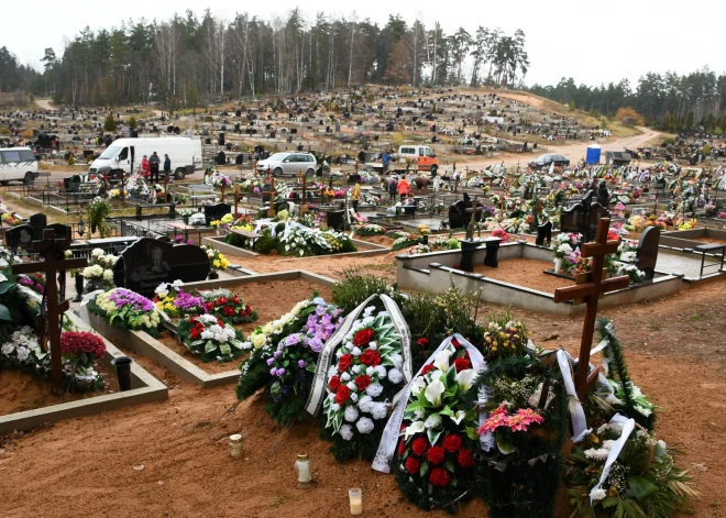 Бесплатное место на кладбище: в Латвии меняются правила похорон