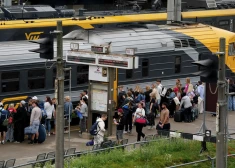 Kāpēc vilcienos vajadzīga biļešu reģistrācija? Skaidro "Pasažieru vilciens" vadītājs