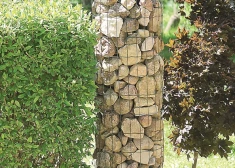 Ideja lauku mājai: dārza dekoratīvais gabions