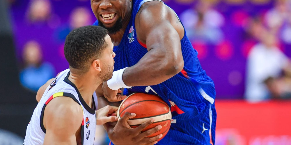 Francijas izlase neatstāja nekādas cerības savai kaimiņienei Beļģijai