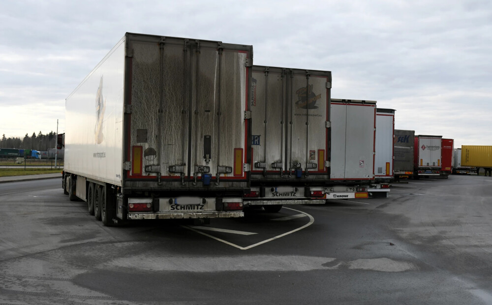 Laikā, kad lauksaimnieki cīnās par izdzīvošanu, Rīgas dome ierobežo kravas transporta kustību