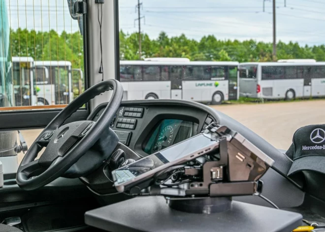 Šoferu trūkuma dēļ "Liepājas autobusu parks" piektdien atcēlis 19 reisus