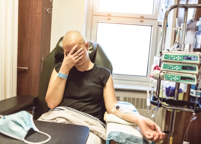 У 20-летней девушки рак щитовидки выявили из-за неожиданного симптома
