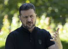 Kur tiksies Ukrainas un Krievijas līderi? Zelenskis nosauc piecas iespējamās lokācijas