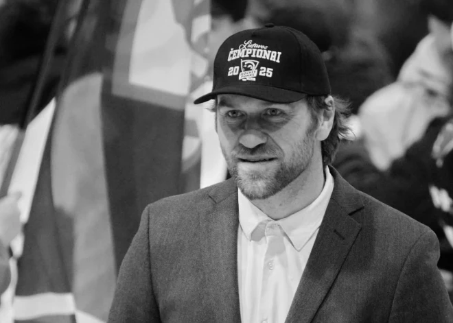 45 gadu vecumā gājis bojā Lietuvas hokeja leģenda Mindaugs Kiera