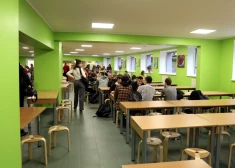 Учитель: единая школа появится, когда даже в столовой будут говорить по-латышски