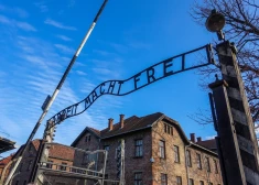 Президент Польши потребовал от Германии репарации за ущерб, нанесенный нацистами во время войны