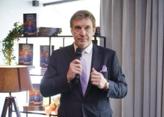 Sandis Ozoliņš ierauts vairākās tiesvedībās
