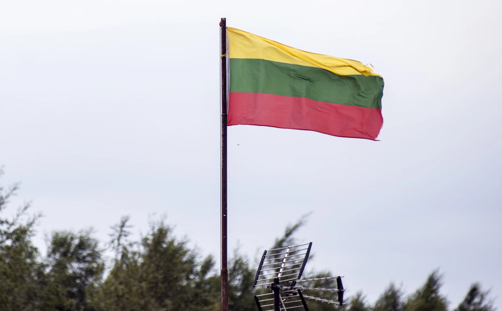 Lietuva pie robežas ar Krieviju un Baltkrieviju uzstāda "pūķa zobus"