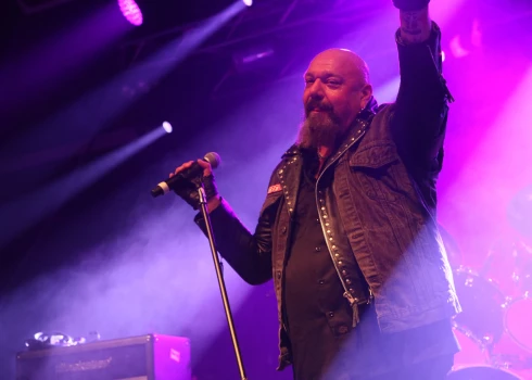 Pols Di'Anno koncertā 2013. gadā.