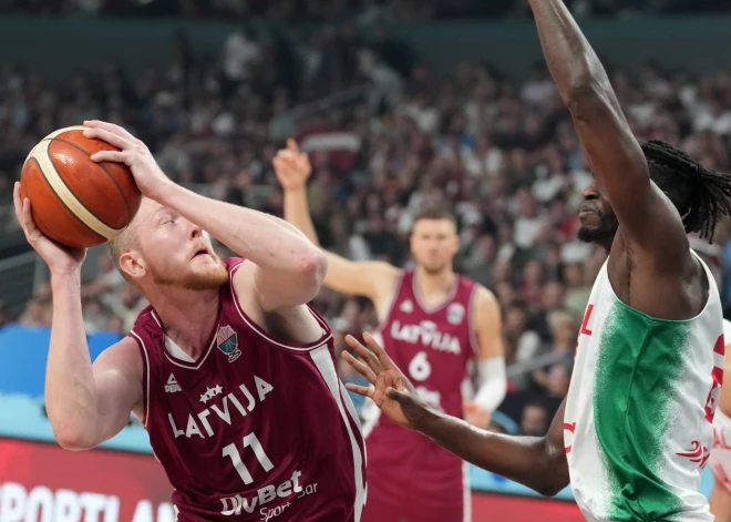 "Spēlējām fizisku, agresīvu basketbolu," norāda Šmits