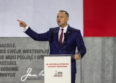 Polijas prezidents atkal pieprasa no Vācijas reparācijas
