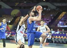Izraēlas basketbolisti nopelna Eiropas čempionāta astotdaļfināla ceļazīmi, Grieķija bez Adetokunbo piekāpjas Bosnijai un Hercegovinai