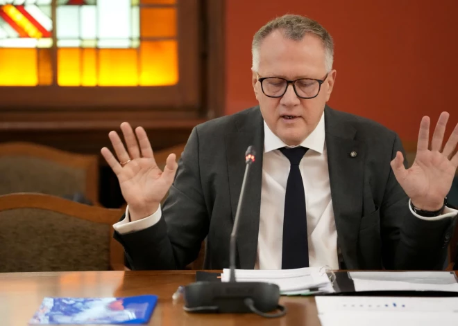 Ašeradens: vajag papildu ietaupījumus, lai ieviestu jauno skolu finansēšanas modeli "Programma skolā" un īstenotu citas ieceres