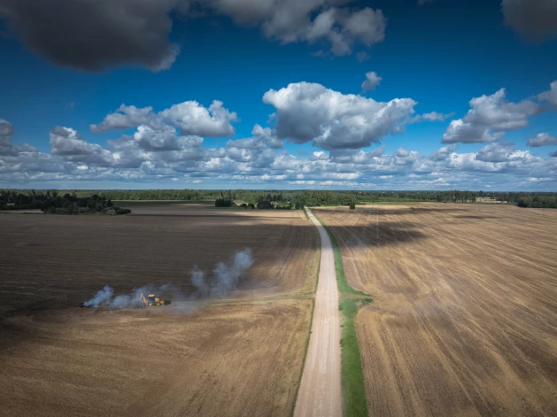 Vieta, kur Īslīces pagastā kādreiz kuploja “ainavas centrs un orientieris”.