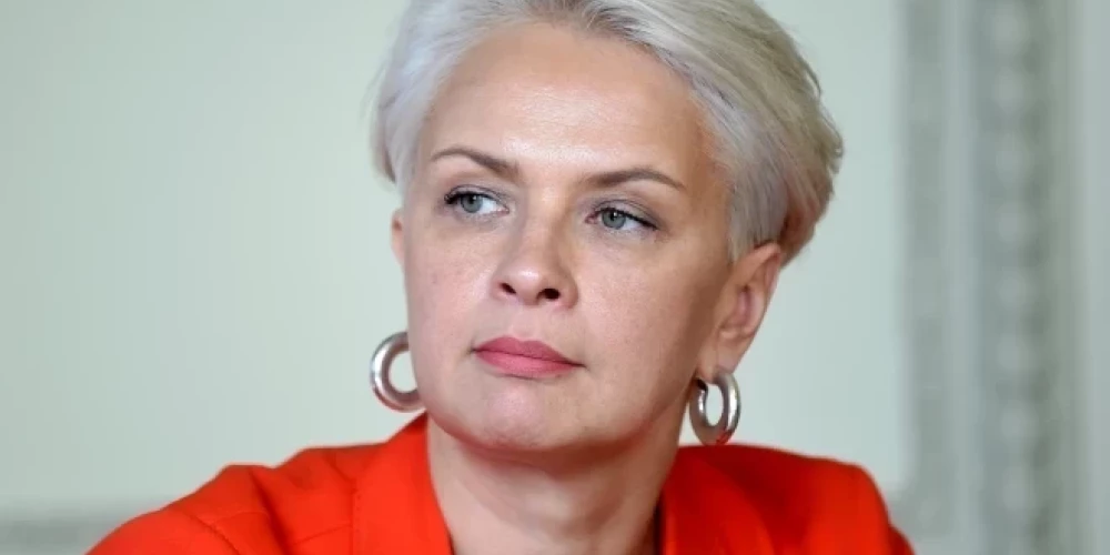 atvijas apvienotā sabiedriskā medija valdes priekšsēdētāja Baiba Zūzena jau iepriekš vēstīja par pārmaiņām, kādas piedzīvos Latvijas Sabiedriskais medijs. 