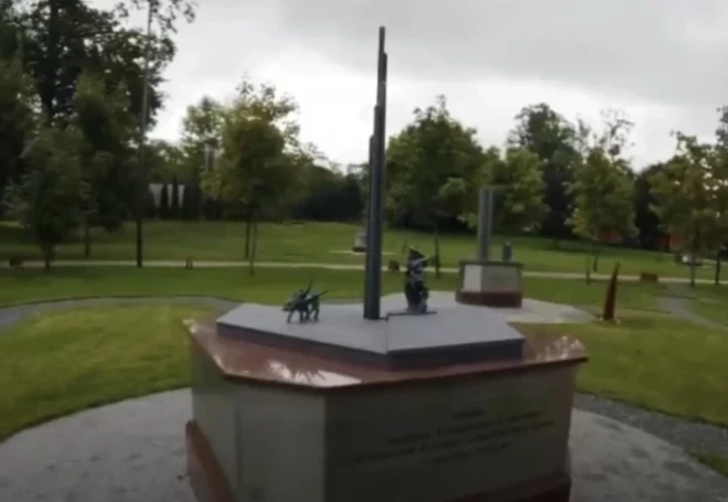 Kaļiņingradā atklāts parks ar samazinātām demontēto militāro pieminekļu kopijām no Eiropas.