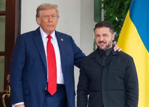 Tramps ceturtdien runās ar Zelenski.