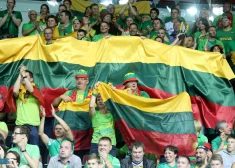 Lietuvas basketbola federācija ziņo, ka no Latvijas saņēmusi 450 biļetes uz astotdaļfināla spēli 