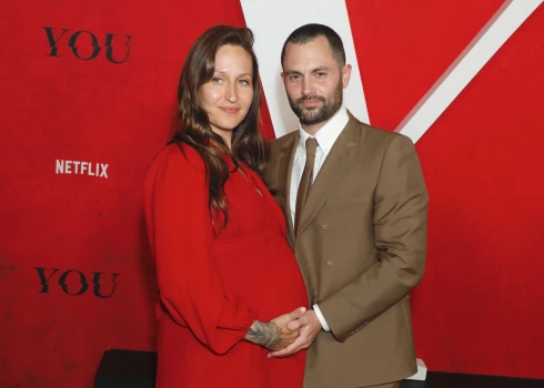 Pens Bendžlijs ar sievu.