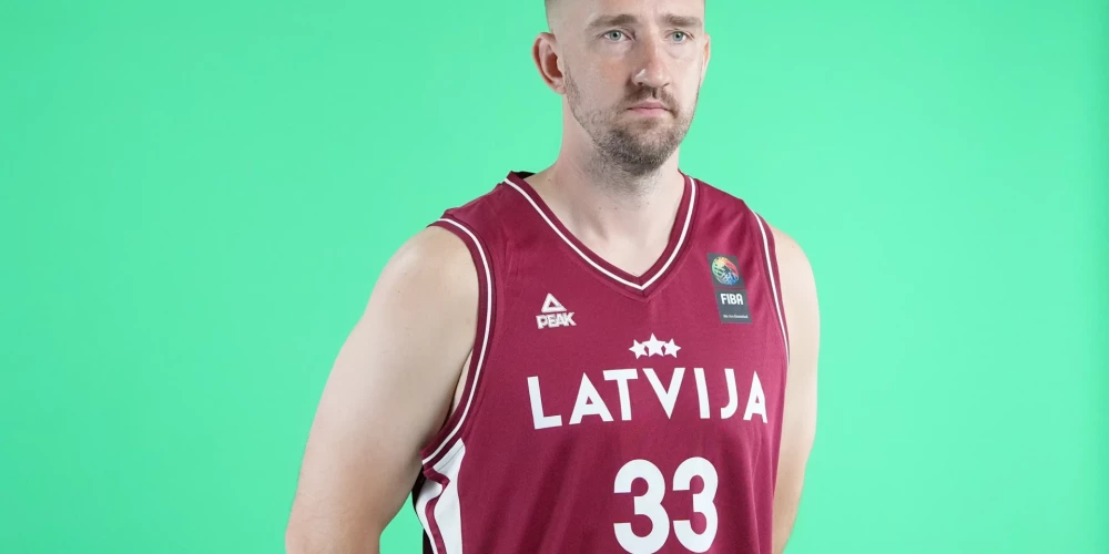 Latvijas vīriešu 3x3 basketbola izlases spēlētājs Rihards Kuksiks savulaik bija viens no Latvijas izlases līderiem arī klasiskajā basketbolā.