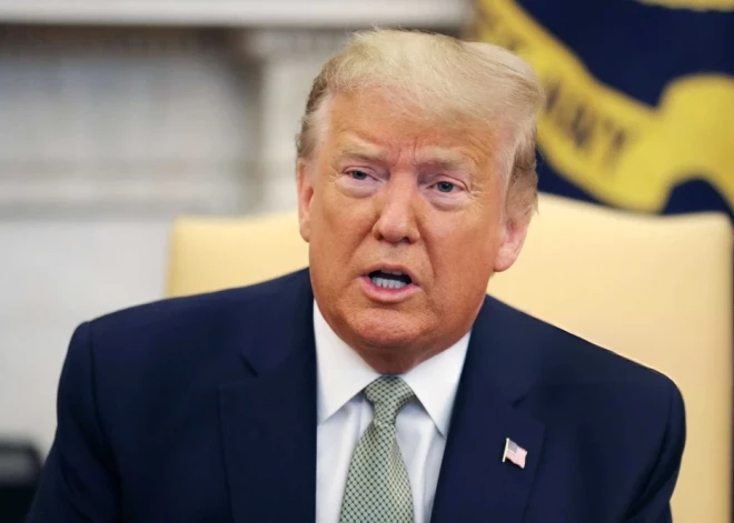 Spriedze Karību jūrā: Tramps brīdina par Venecuēlas kara lidmašīnu notriekšanu