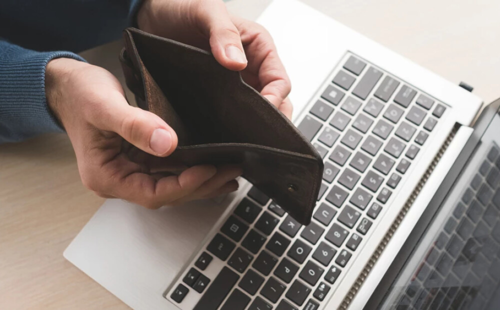 Vilinošs laimests, bet īstenībā viltus reklāmas SEB bankas vārdā – Cert.lv brīdina par krāpniekiem