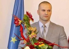 Tiesu izpildītāja Korica ienākumi pērn pārsnieguši pusmiljonu eiro