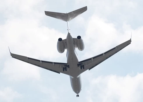 Aeronavigācijas uzņēmumā informēja, ka traucējumi sākās reizē ar Krievijas iebrukumu Ukrainā un, acīmredzot, ir ar to saistīti.