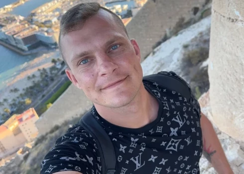 Dāvids Krūmiņš pastāstījis, ar kādu meiteni vēlētos būt attiecībās.