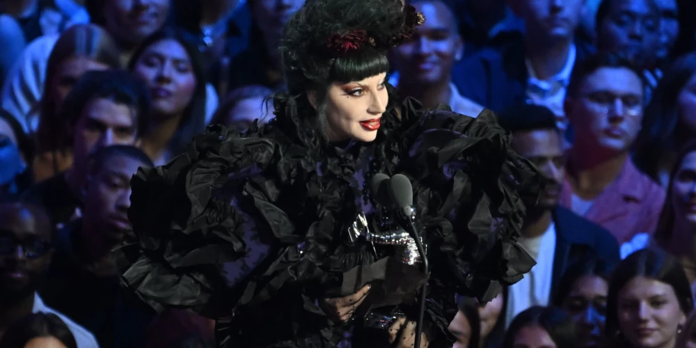 Lady Gaga bija nominēta kopumā 12 balvām, no kurām ieguva četras.