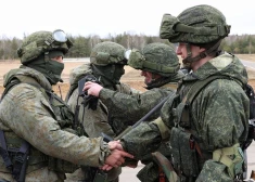Neparastas karaspēka kustības: Putins varētu uzbrukt NATO "Ahilleja papēdim" 