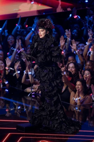 Леди Гага на премии VMA.