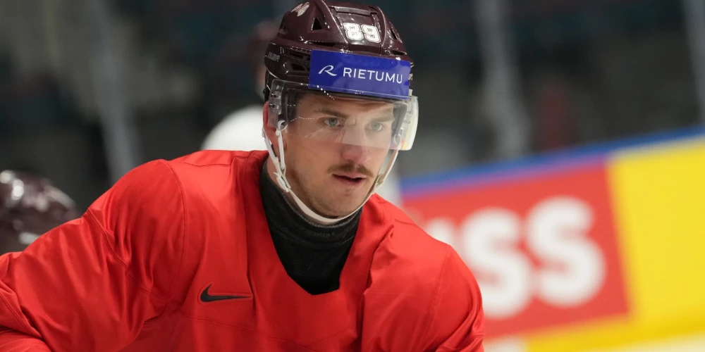 Centra uzbrucējs Filips Buncis.