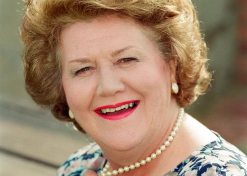 Lēdija Ketrīna Patrīcija Rūtledža daudziem vislabāk zināma kā Hiacinte.