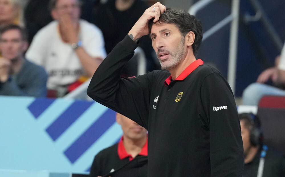 Alekss Mumbru nolēmis nepārņemt Vācijas izlases galvenā trenera pienākumus