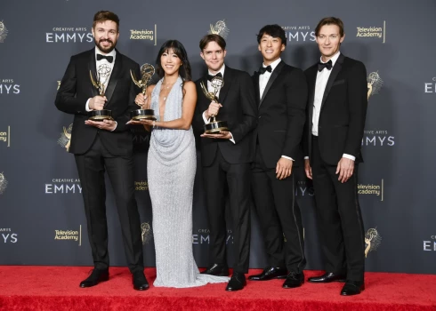 Latvietis Daniels Gulbis (centrā) bija projekta "White Rabbit" mākslinieciskais vadītājs.