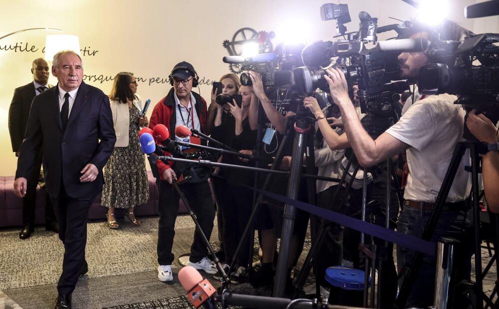 Francijas premjers Fransuā Beirū neiztur uzticības balsojumu