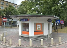 Ventspilī slēgts leģendārais apaļais kiosks