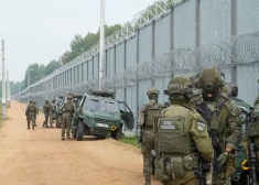 Polija pilnībā slēgs robežu ar Baltkrieviju, kamēr tā ar Krieviju demonstrēs muskuļus "Zapad" manevros. Pēc iepriekšējiem manevriem Krievija iebruka Ukrainā