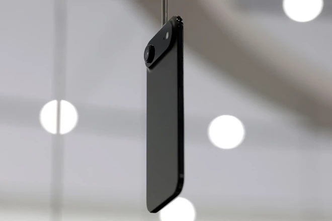 iPhone Air.
