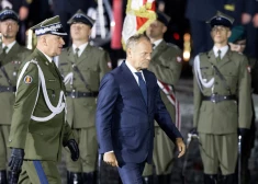 Polija notriekusi virs savas teritorijas lidojošos Krievijas dronus